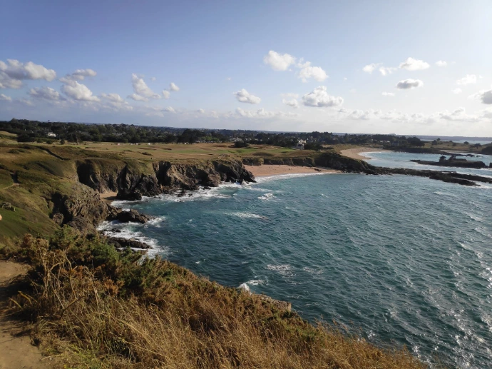 La manufacture Terhea est située en Bretagne (Côtes d’Armor, 22) entre terre et mer, sources d’inspiration. La manufacture Terhea est située en Bretagne (Côtes d’Armor, 22) entre terre et mer, sources d’inspiration.